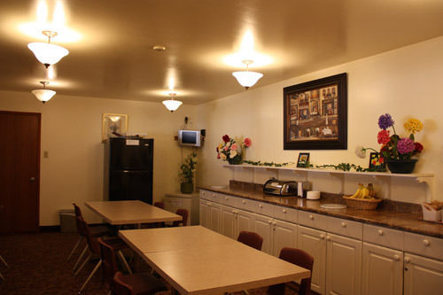 Redwood Motor Inn Брандън Екстериор снимка