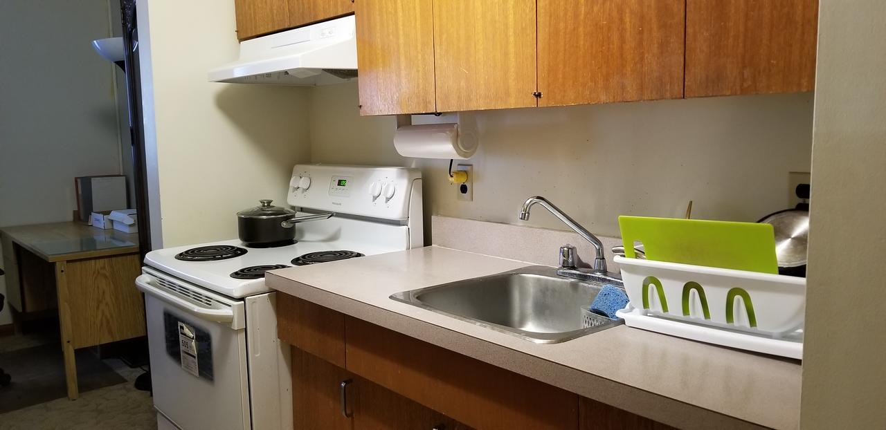 Redwood Motor Inn Брандън Екстериор снимка